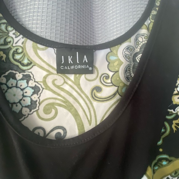 Tank top - Picture 2 of 2